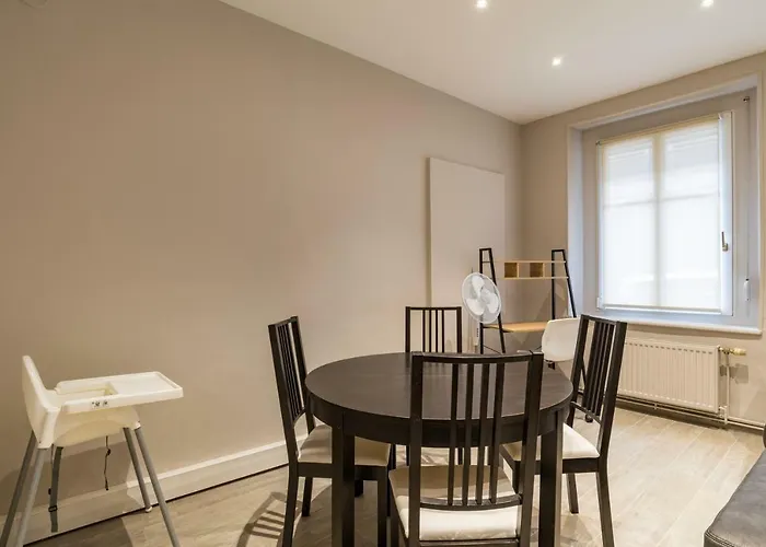 Citycosy - Modern Family Deserte Apartment Straßburg